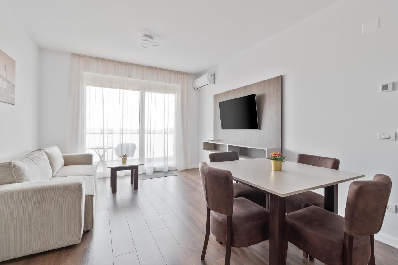 Apartmán Grand Hill Flats Oradea Exteriér fotografie