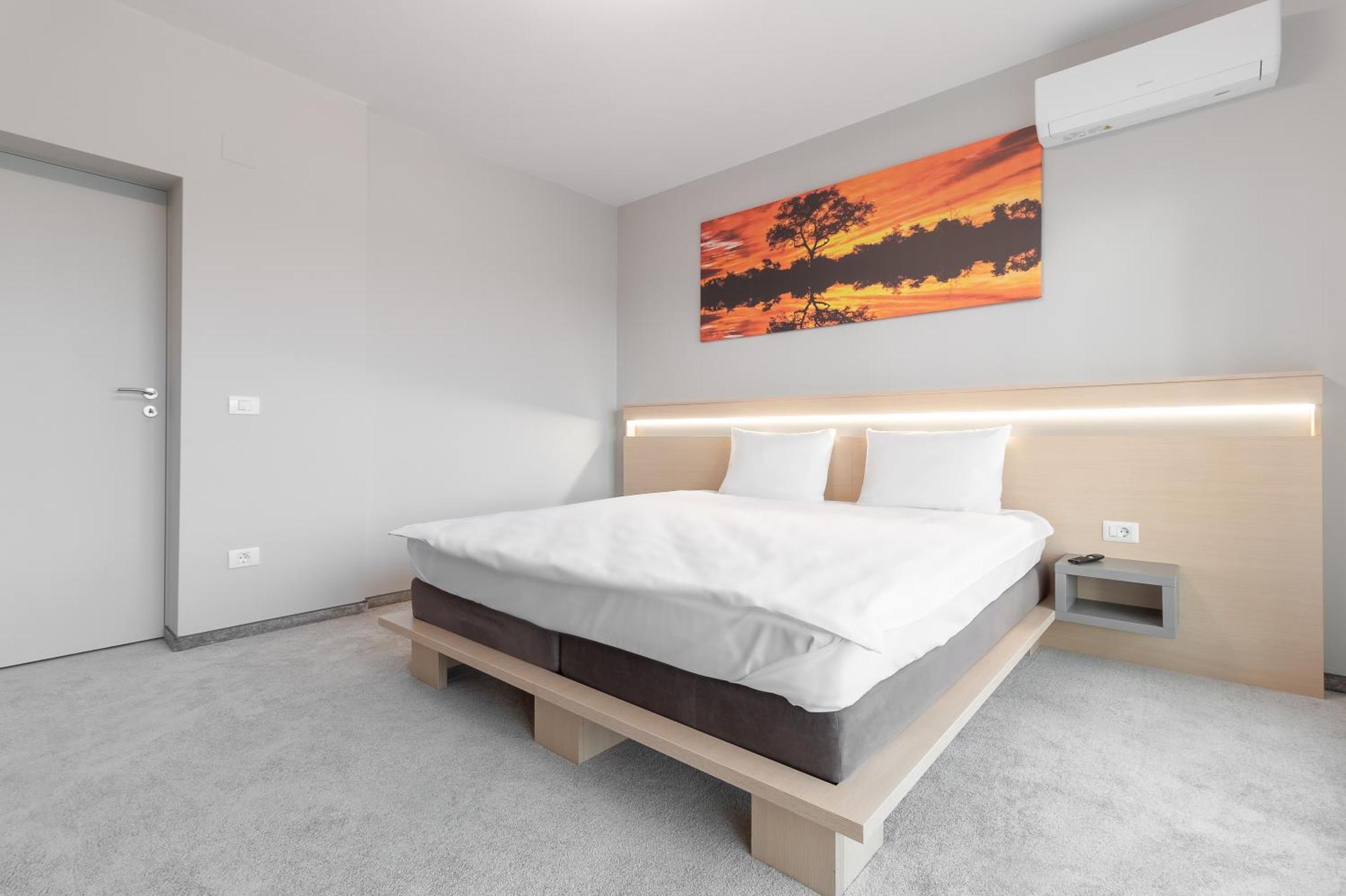 Apartmán Grand Hill Flats Oradea Exteriér fotografie